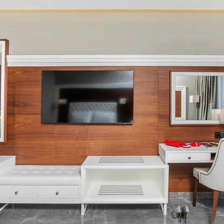 Aparthotel Bareti Boutique Estate