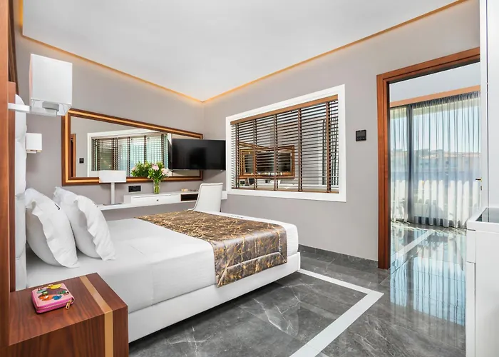 Bareti Boutique Estate