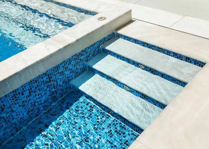 Ξενοδοχείο με διαμερίσματα Bareti Boutique Estate