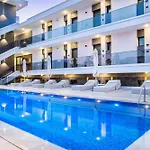 Ξενοδοχείο με διαμερίσματα Bareti Boutique Estate 3*