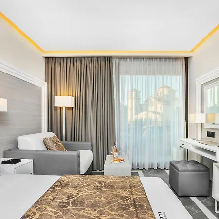 Bareti Boutique Estate 3*