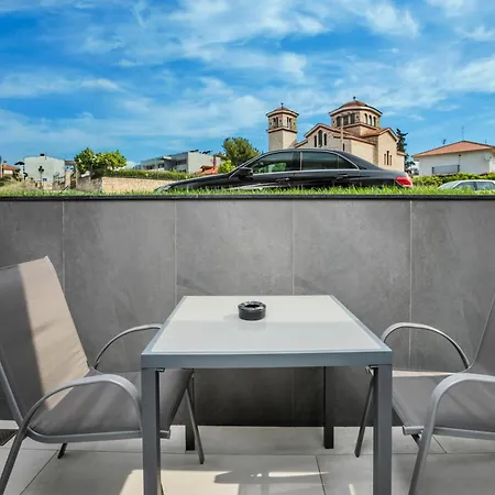 Bareti Boutique Estate Aparthotel 3*