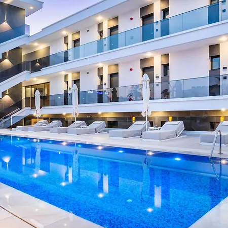 Aparthotel Bareti Boutique Estate 3*
