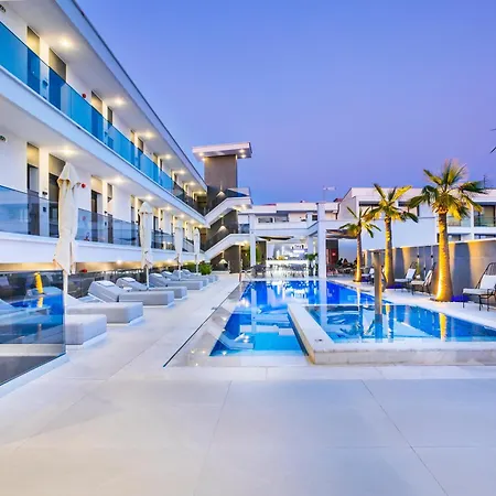 Aparthotel Bareti Boutique Estate