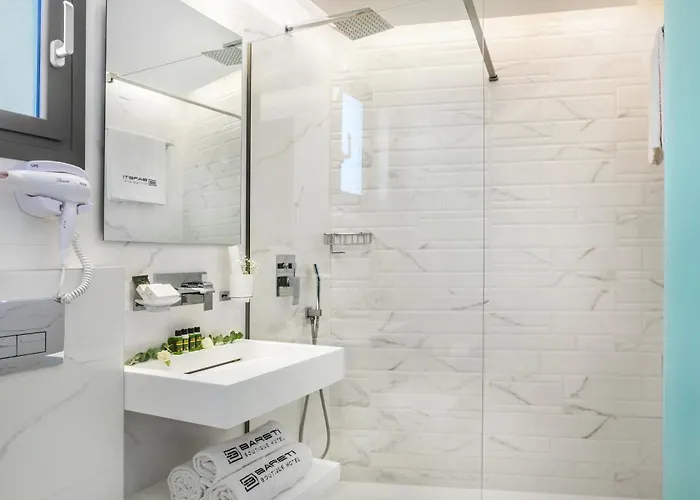아파트호텔 Bareti Boutique Estate 3*