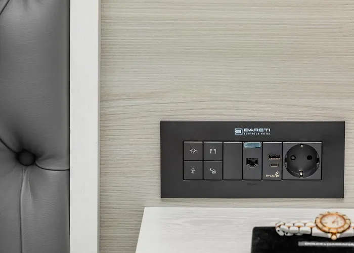 아파트호텔 Bareti Boutique Estate 3*